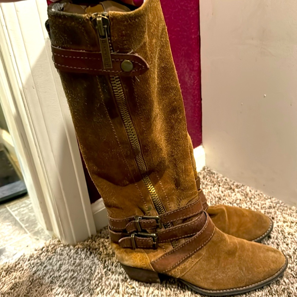 Gianni bini boots!